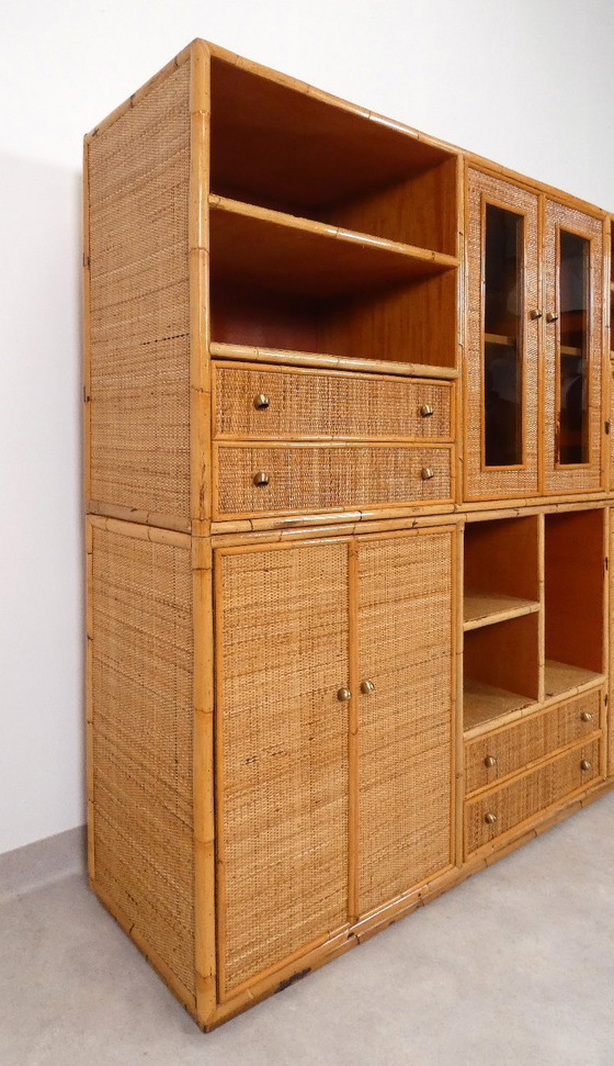 Image 1 of Gran mueble de pared en bambú y ratán
