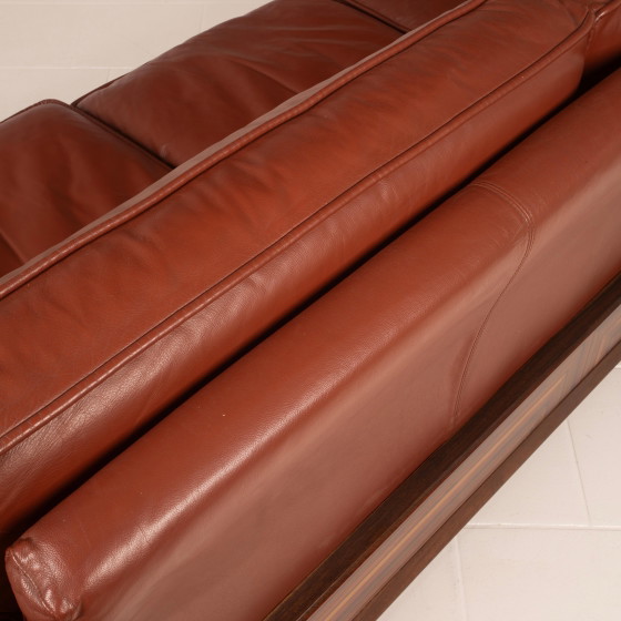 Sofá Paganini de Luciano Frigerio para Frigerio di Desio 1980 – Leather, Wood (photo 15 of 20)