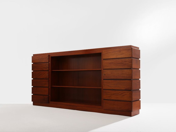 Image 1 of Grote Franse modernistische kast met twee deuren, massief mahoniehout, jaren 1940.