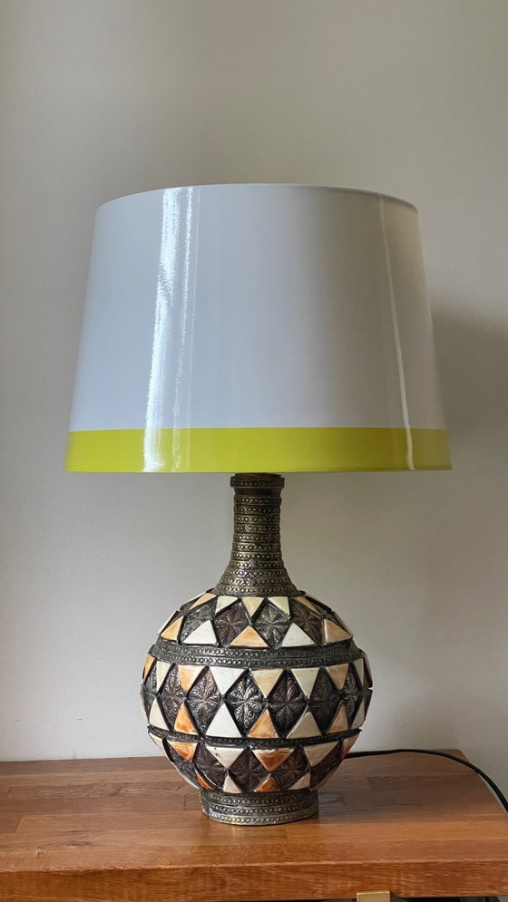 Image 1 of Vintage handgemaakte lamp, aardewerk en verzilverd metaal