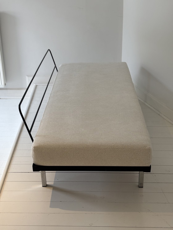 Image 1 of Divano dal design modernista – Completamente rivestito con Pierre Frey