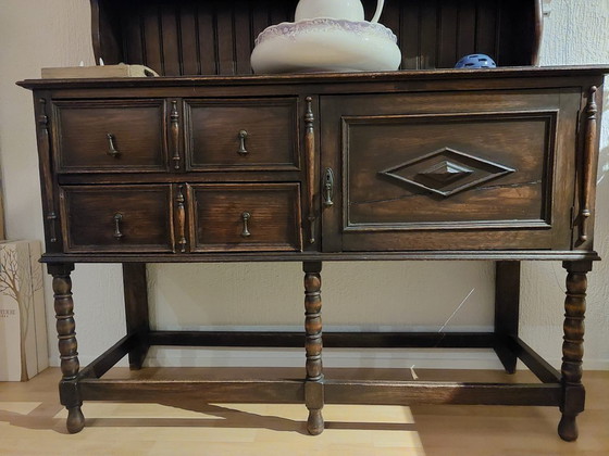 Image 1 of Credenza/vetrina gallese antica in rovere, in stile giacobino.