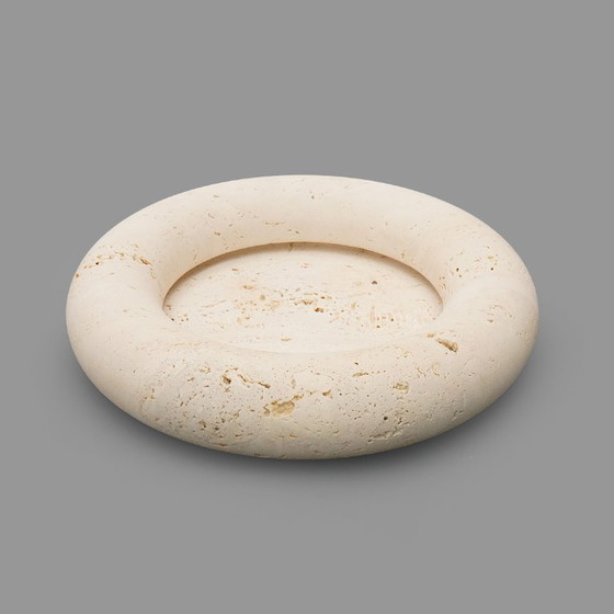 Image 1 of Ciotola in travertino “Voltero” di Pier Alessandro Giusti ed Egidio Di Rosa per Up & Up, anni '70