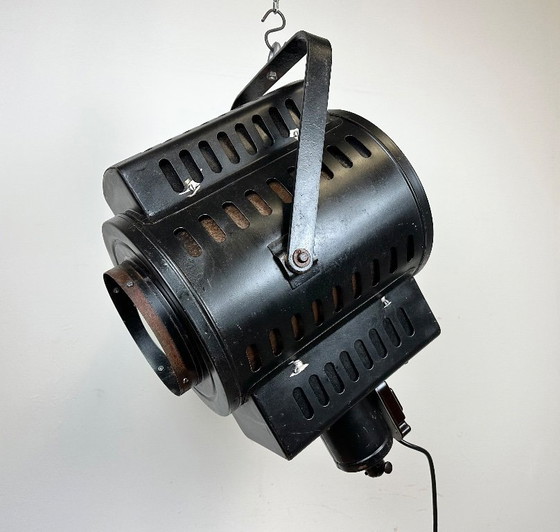 Image 1 of Pleins feux sur le théâtre noir vintage, années 1960