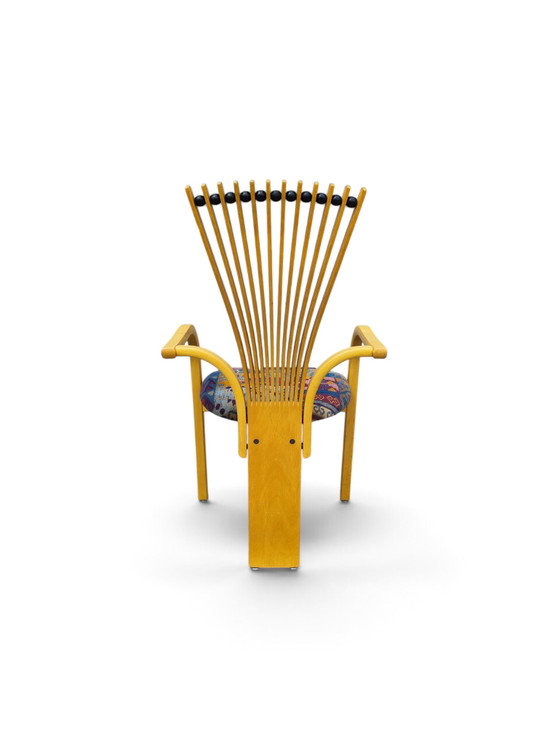 Totemstoelen ontworpen door Torstein Nilsen – Westnofa, Eetkamerstoelen, Textile, Wood (photo 9 of 11)