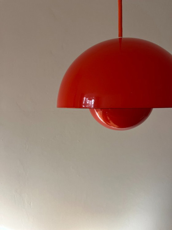 Image 1 of Vintage Louis Poulsen Flowerpot - Verner Panton - VP1 - Danish design lamp