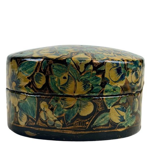 Caja de Laca Antigua de Cachemira en Papel Maché – A. M. Khosa & Sons – c. 1920