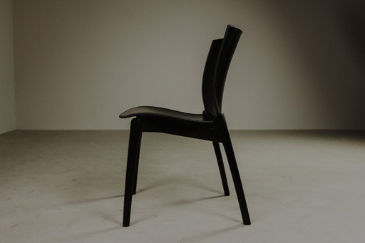 Conjunto de siete sillas Cos diseñadas por Josep Lluscà para Cassina, Italia, 1994.