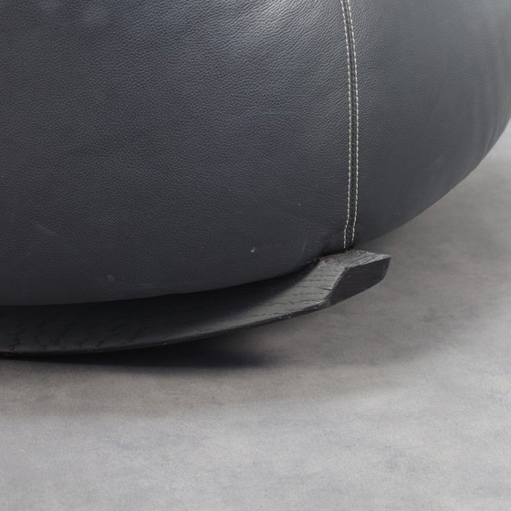 Image 1 of Lounge Chair Dim Sum by Simon Pengelly for Montis, 2012