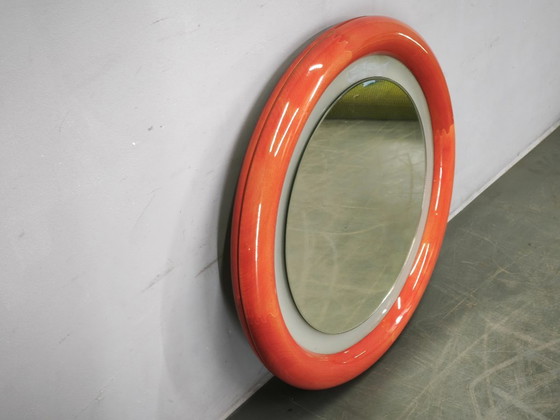 Italian Space Age Illuminated Round Wall Mirror, 1970s – Wood (photo 4 of 12)