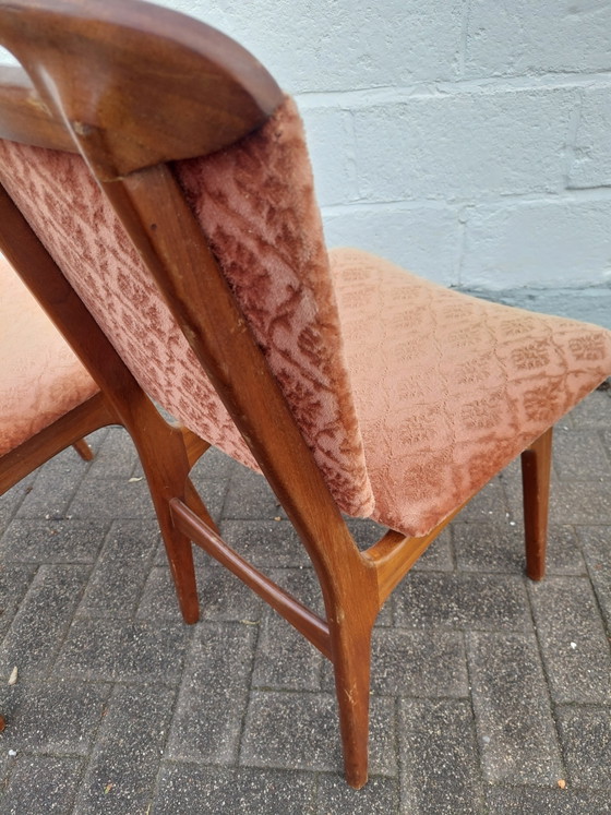 Louis van Teeffelen Stoelen – Eetkamerstoelen, Velvet, Wood (photo 9 of 11)