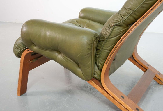 Image 1 of Supercomfy Mid-Century Design Set of 2 Rybo Rykken Capitonated Leather Ry-Wing Lounge Chairs by Elsa and Nordahl Solheim, 1960s.