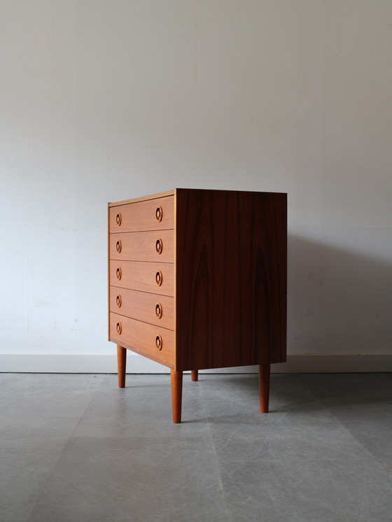 Image 1 of Commode vintage danoise en teck