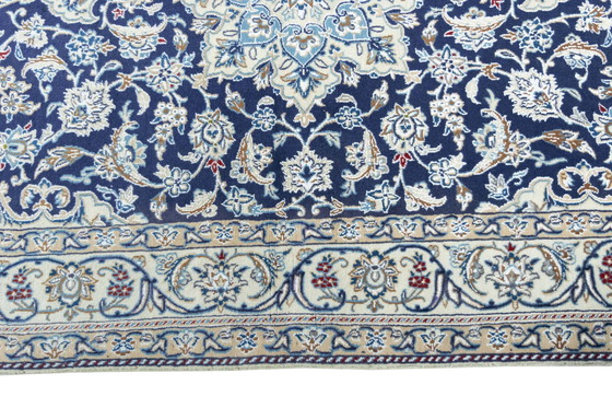 Image 1 of Handgeknoopt Perzisch tapijt - Nain 9La met zijde - 220 x 135 cm