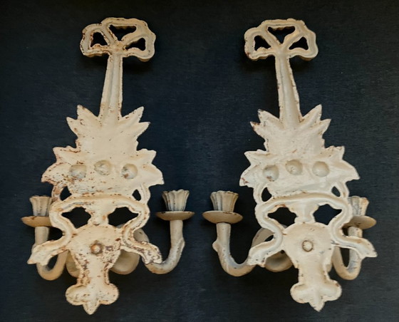 Image 1 of Coppia di vecchie applique da parete in ghisa