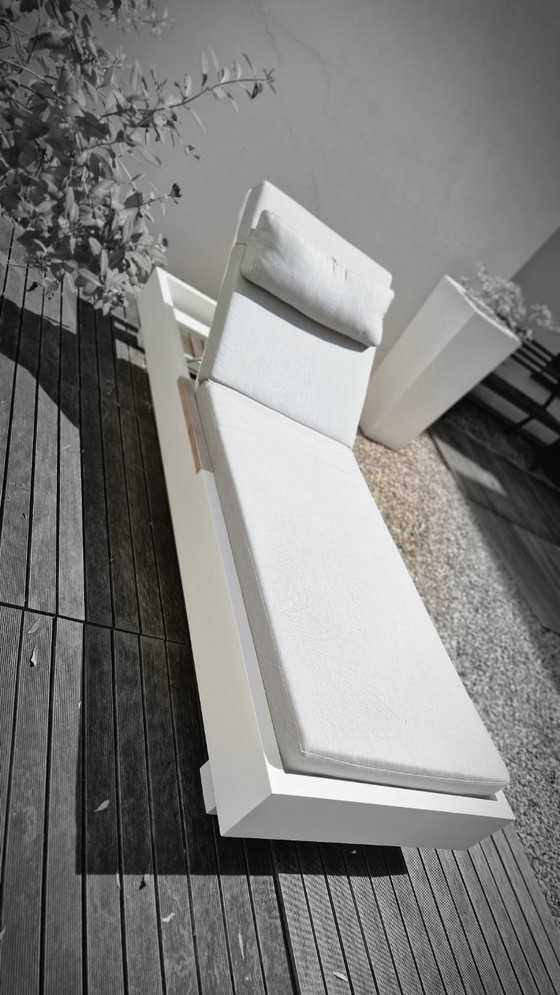 Image 1 of Zalig relaxen op dit luxe Byron ligbed