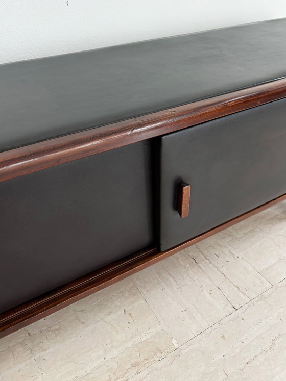 Credenza in legno e pelle, Finlandia, anni '50 – Credenze con vetrina, Scandinavian (photo 9 of 21)