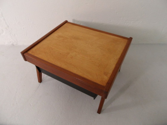 Image 1 of Table d'appoint Mid Century