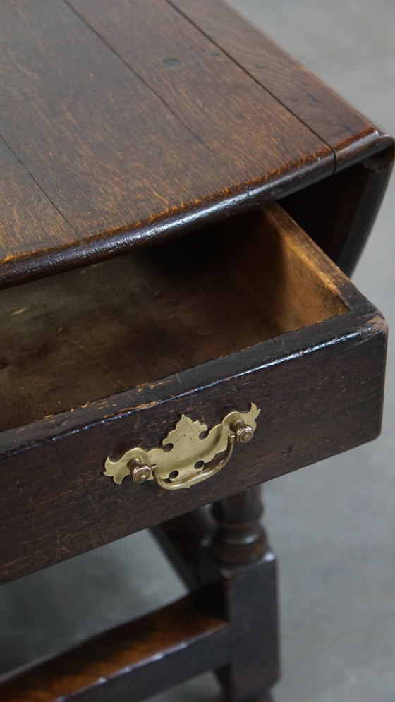 Image 1 of Mesa inglesa antigua de roble con patas plegables