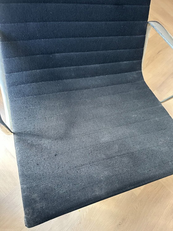 Image 1 of Herman Miller EA 124 - Charles Eames