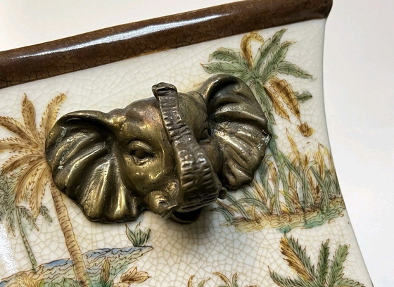 Image 1 of Vaso da fiori in ceramica vintage, dipinto con una testa di elefante in bronzo, H: 21 cm
