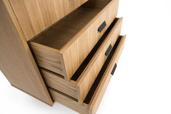 Image 1 of Chest of drawers P03