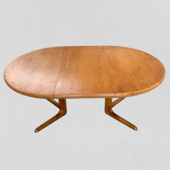 Image 1 of Table ronde/ovale de Van den Berghe-Pauvers