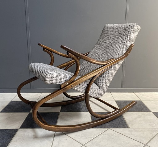 Sedia a dondolo rivestita di TON / thonet, anni '60