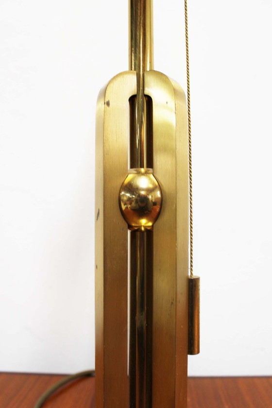 Image 1 of Lampe de table en laiton de style Hollywood Regency. Lampe vintage avec abat-jour.