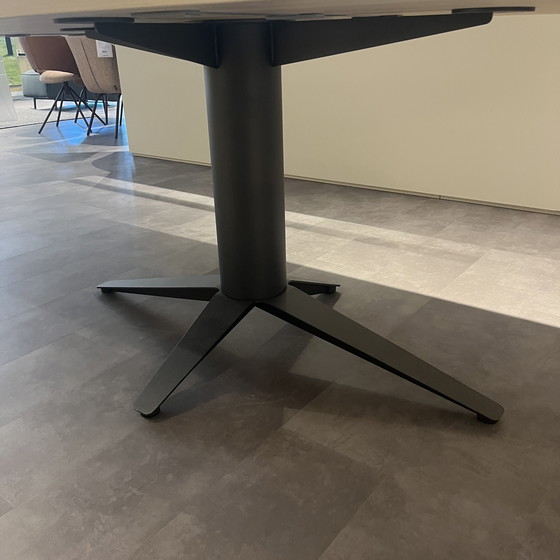 Image 1 of Table à manger Carve de Bert Plantagie - 260x100