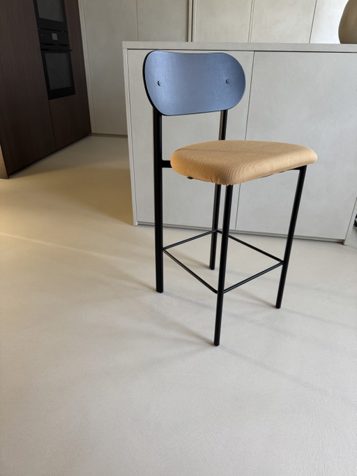 1 tabouret oblique Studio Henk 65