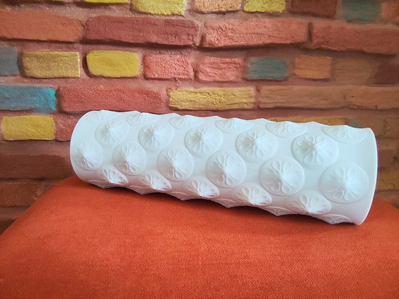 Image 1 of Biskuitporzellan Vase aus den 60er Jahren von Scherzer Bavaria Design Werner Uhl -  Mid Century Blumenvase Vintage weiß