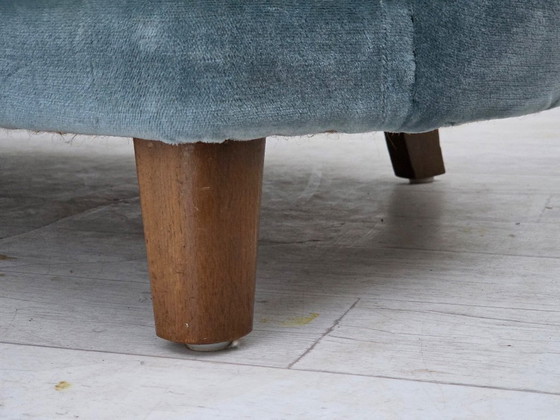 Image 1 of Divano curvo danese a 2 posti, anni '70, rivestimento in velluto blu.