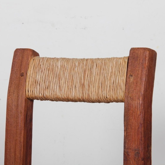 Image 1 of Stoel van massief hout met rieten zitting, Frans vakmanschap, 1950