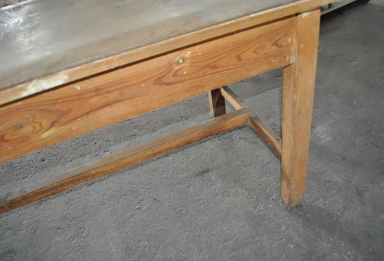 Tavolo da cucina industriale ungherese in legno – Tavoli da pranzo, Industrieel (photo 2 of 4)