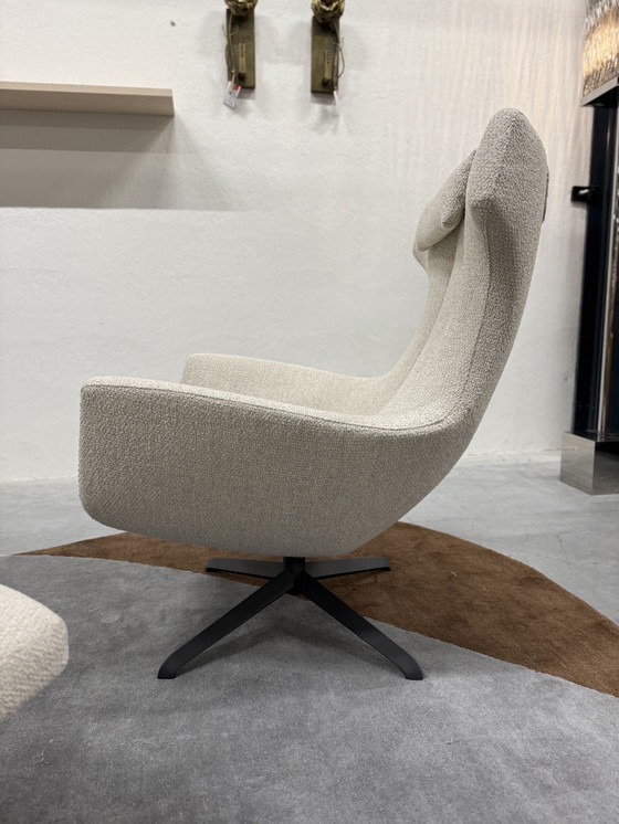 Image 1 of Diseño en Stock Sillón Nosto Relax con otomana Monza