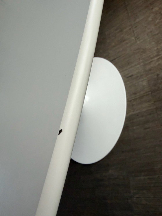 Tavolo da pranzo Saarinen Knoll – Tavoli da pranzo, Plastica, MDF (photo 4 of 6)