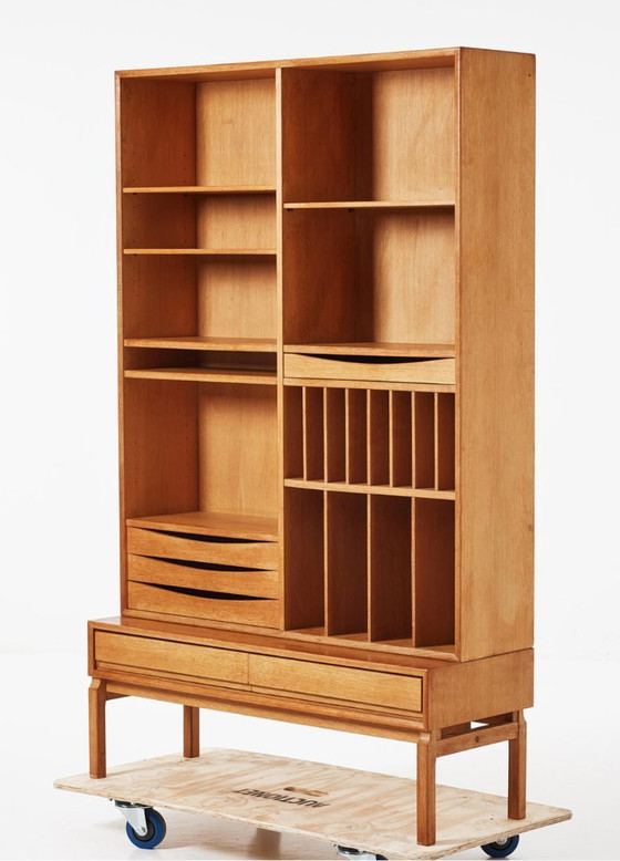 Image 1 of Marian Grabinski MTP boekenkast, IKEA, Zweden, jaren 60, 2-delige eiken vintage plank