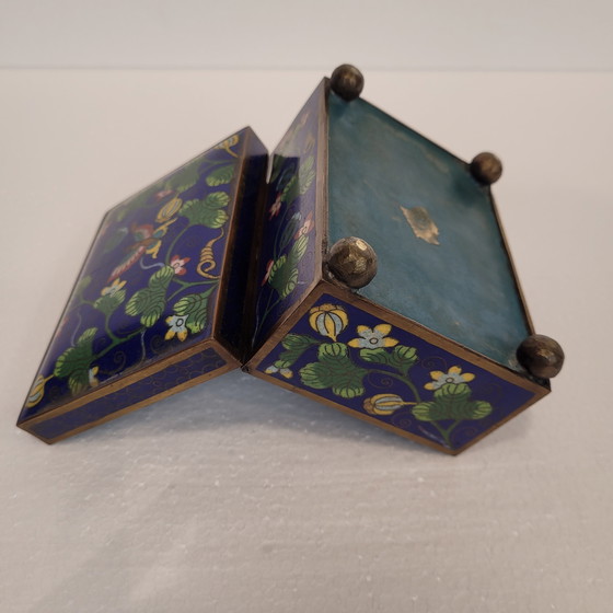 Image 1 of Caja / Joyero Con Esmaltado Cloisonné, Azul Lapislázuli, S. Xx – China