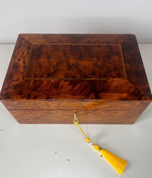 Schitterende en grote sieradendoos van thuya-wortelhout – luxueus vakmanschap – decoratieve objecten, Wood (photo 2 of 16)