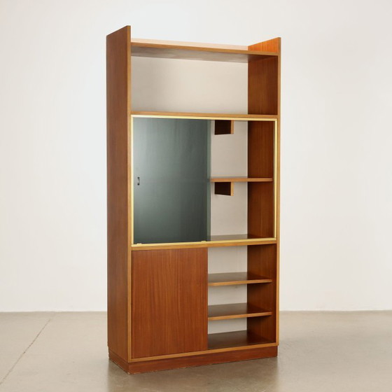 Image 1 of Bibliothèque avec étagères et vitrine des années 1960