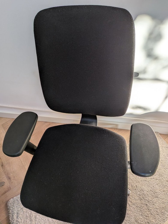 Image 1 of Auffälliger Bürostuhl