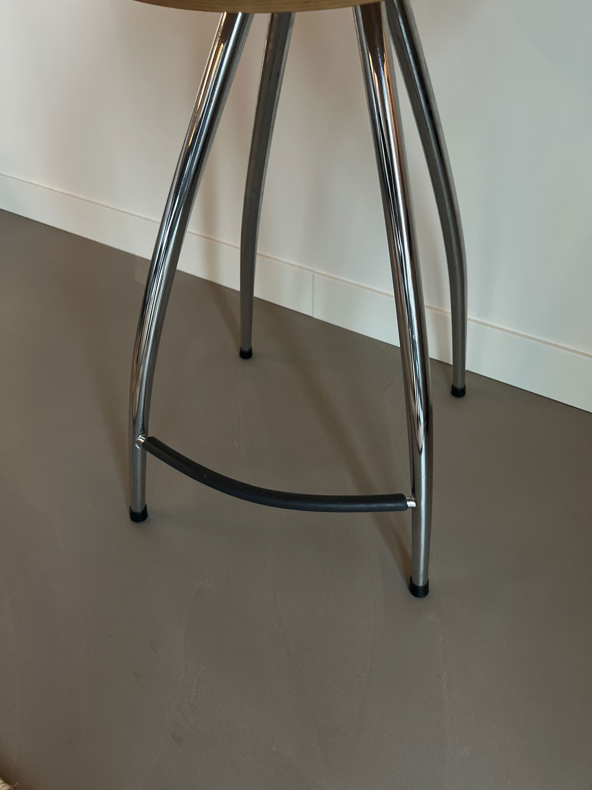 Magis Lyra stool €140 Whoppah