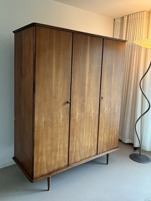 Vintage mid-century wardrobe | 1950s/60s | warm wood