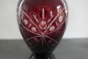 Vase de Bohême ancien en cristal rouge rubis