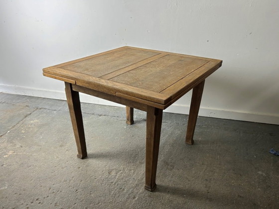 Image 1 of Uitschuifbare eettafel van massief eikenhout uit de jaren 1930 | Stijl: Arts & Crafts