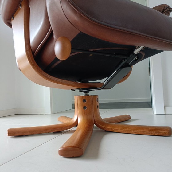 Hjellegjerde Draaifauteuil Eighties – Hjellebjerge, Draaistoelen, Leather, Metal (photo 12 of 14)