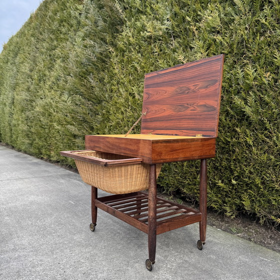 Image 1 of Naaitafel par Ejvind A. Johansson pour FDB Mobler de Vitré