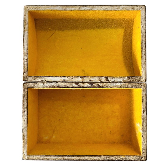 Image 1 of Vintage handgeschilderde sieradendoos hout brocante bloemen crème 1970's