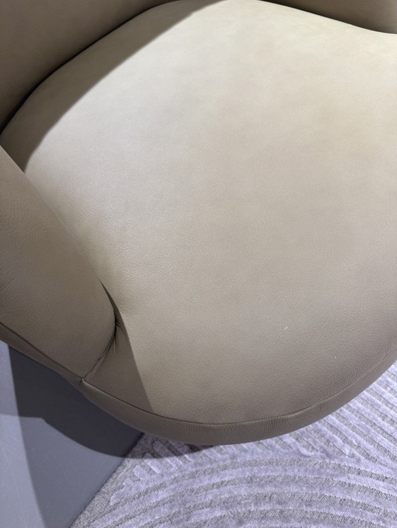 Image 1 of Montel Wave armchair